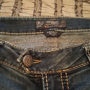 SILVER TUESDAY 16 1/2 JEANS